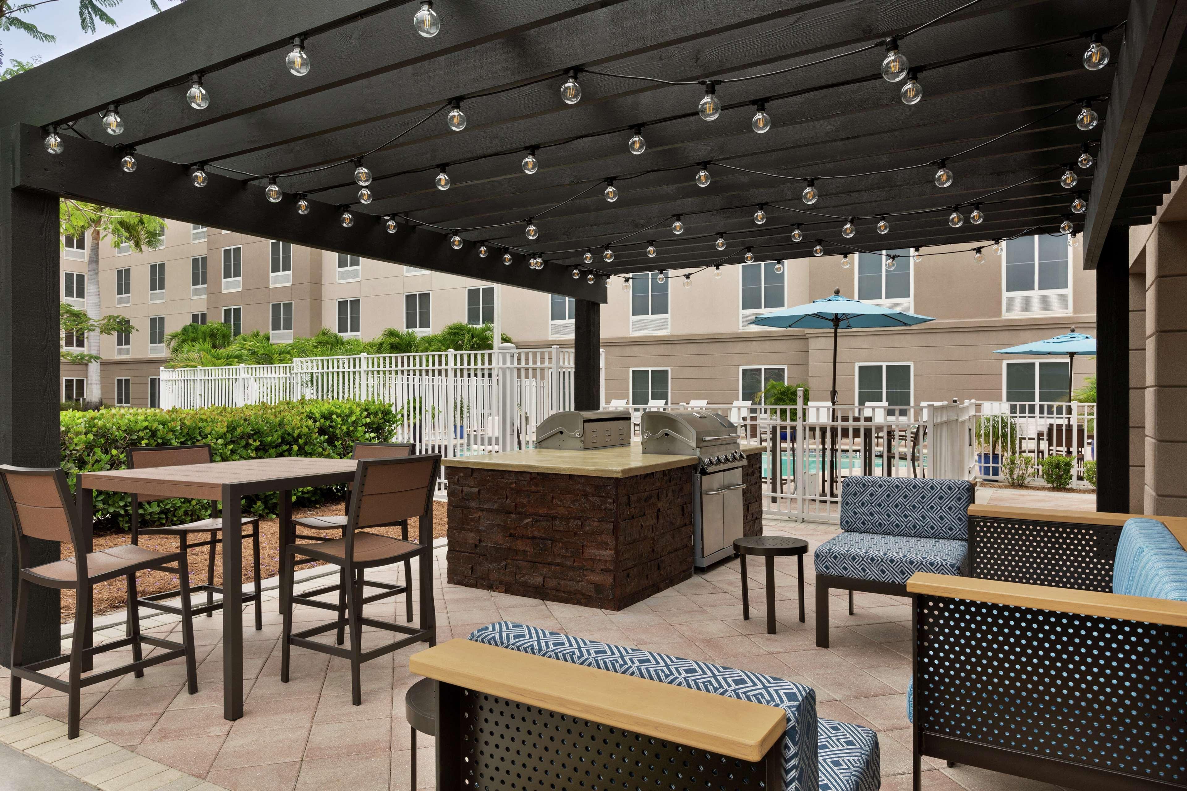 Homewood Suites Fort Myers Airport - Fgcu Exteriér fotografie